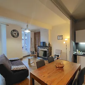  Appartement Centre-ville Pour Et Cure