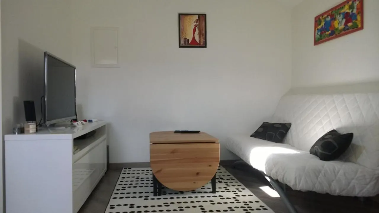 Isatis Apartment Bagneres-de-Bigorre
