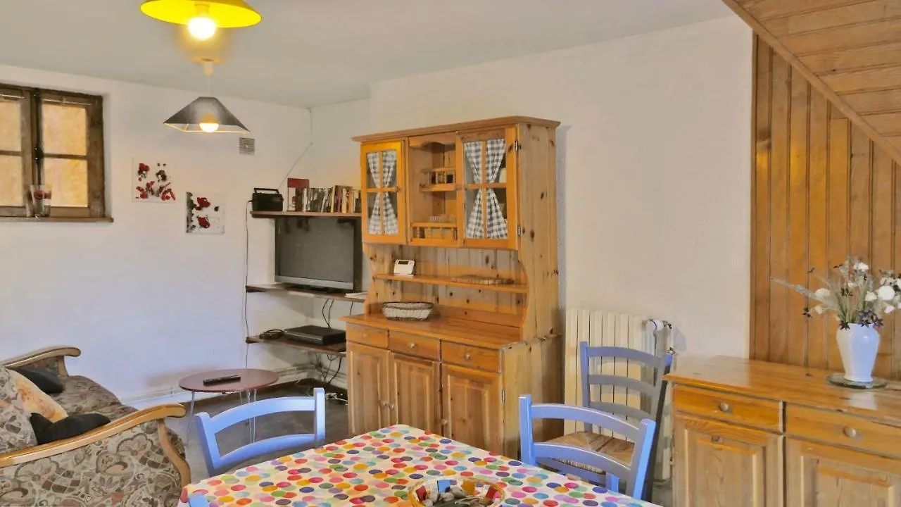 Isatis Apartment Bagneres-de-Bigorre